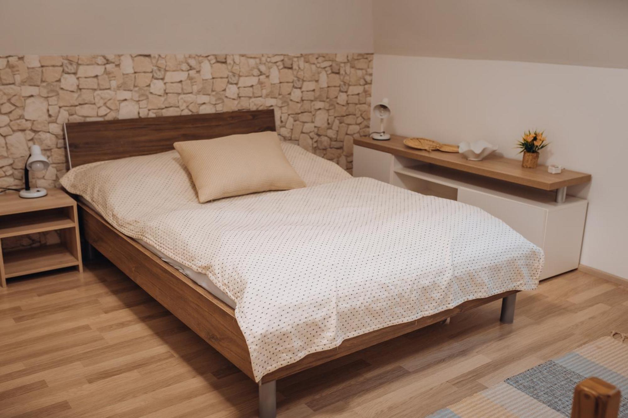 Rekreační A školicí Středisko Zájezek Apartmán Chlum u Trebone